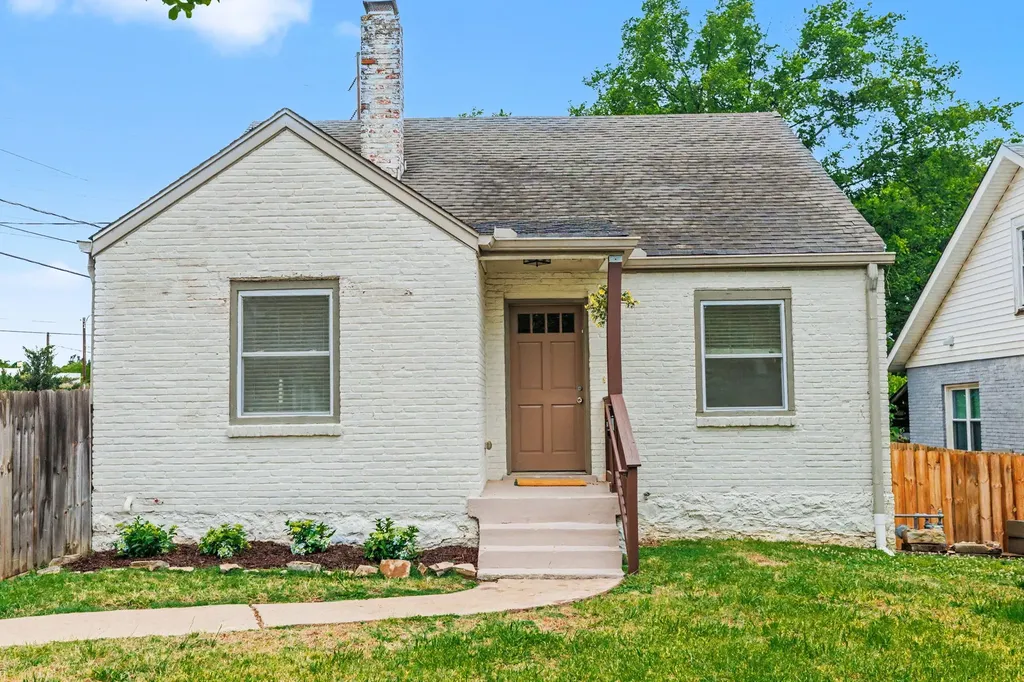 3703 Burrus Street Nashville TN 37216