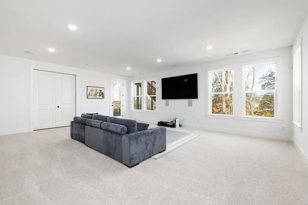 2056 Braidwood Lane Franklin TN 37064