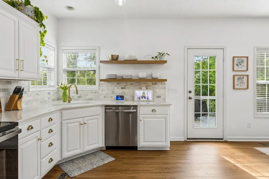2491 Oak Hill Drive Murfreesboro TN 37130