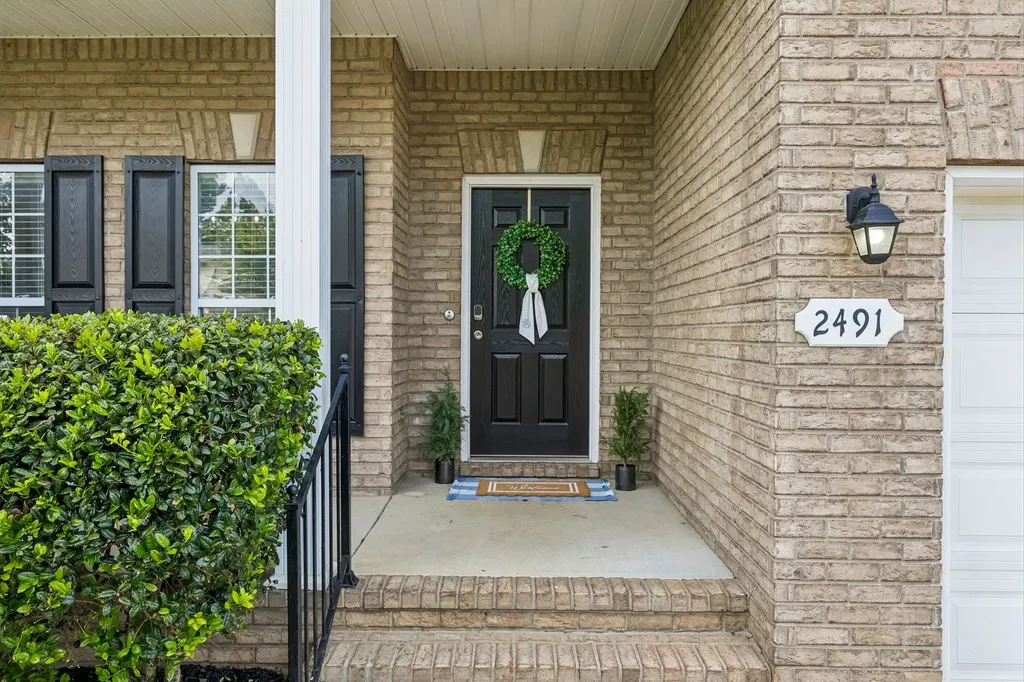2491 Oak Hill Drive Murfreesboro TN 37130