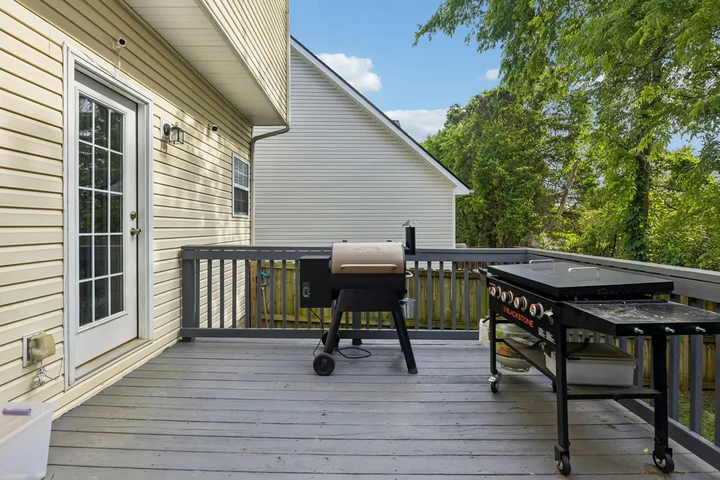 2491 Oak Hill Drive Murfreesboro TN 37130