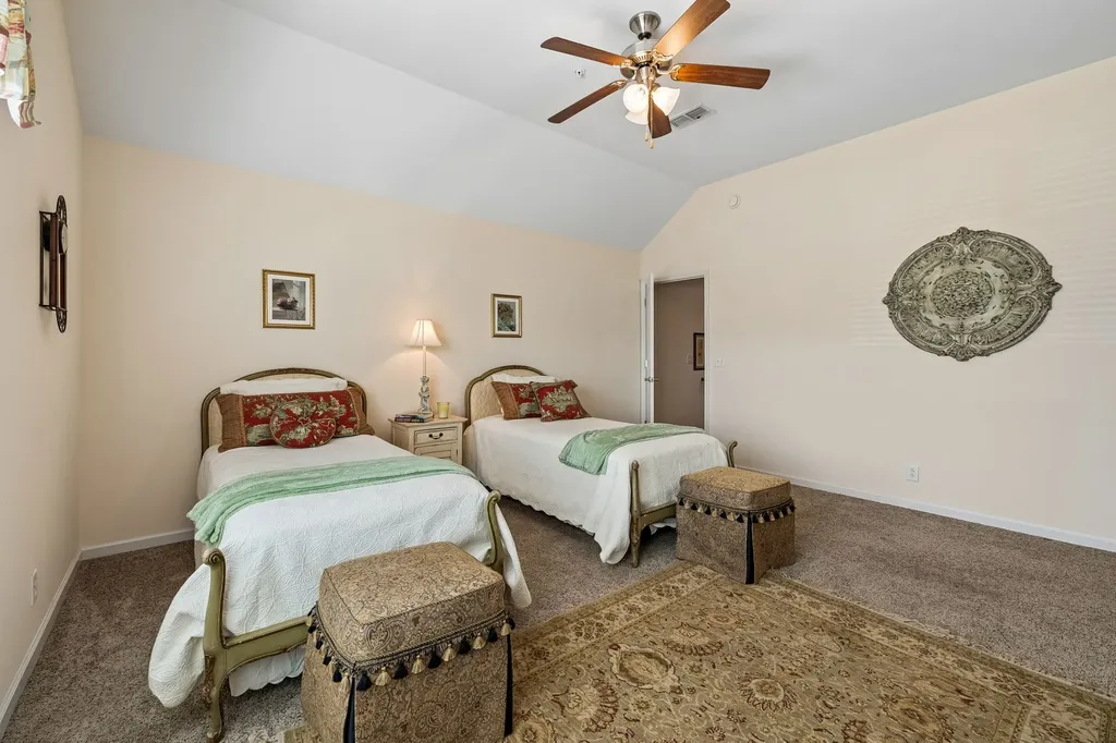 2143 Herring Crossing Murfreesboro TN 37130