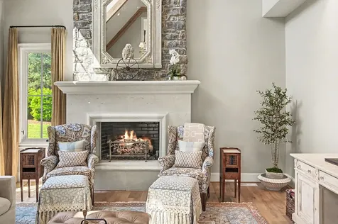 2037 Fransworth Drive Nashville TN 37205