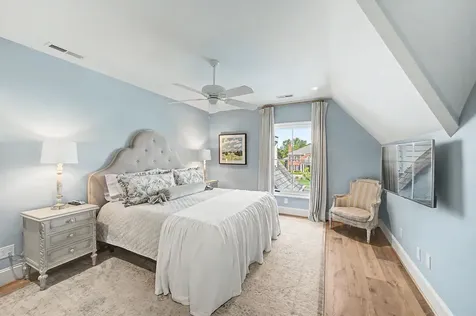 2037 Fransworth Drive Nashville TN 37205