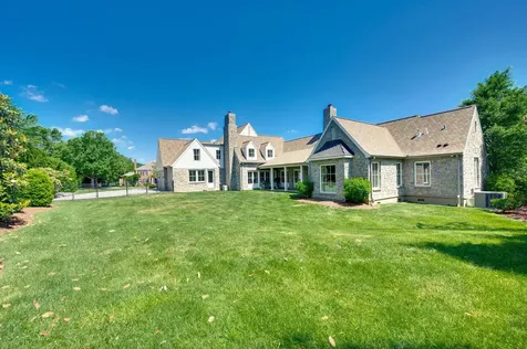 2037 Fransworth Drive Nashville TN 37205