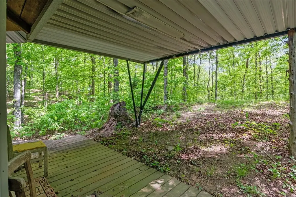 6130 Clydeton Road Waverly TN 37185