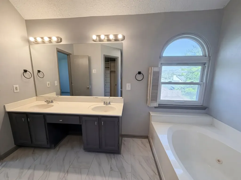 2976 Claymille Boulevard Nashville TN 37207