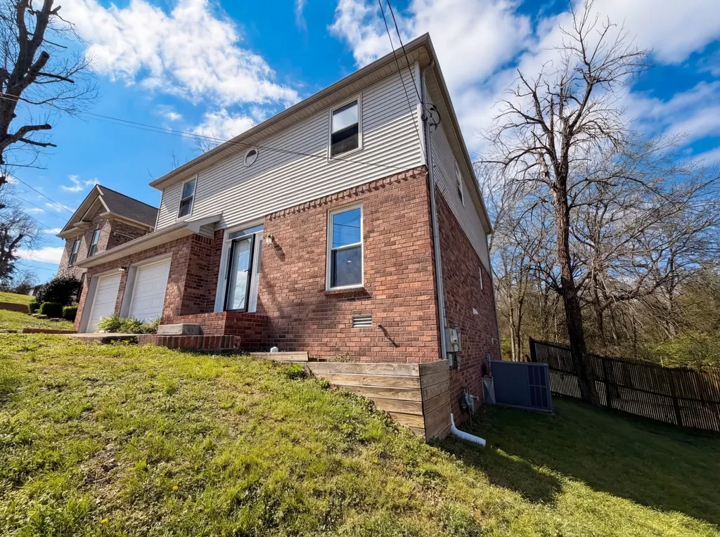 2976 Claymille Boulevard Nashville TN 37207