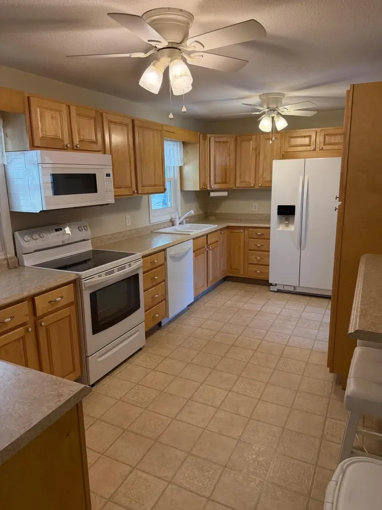 9242 Asheville Highway Knoxville TN 37924