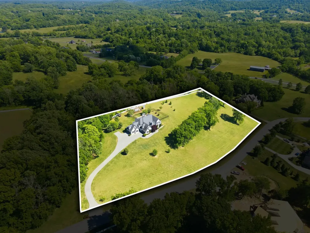 1159 Saddle Springs Drive Thompsons Station TN 37179