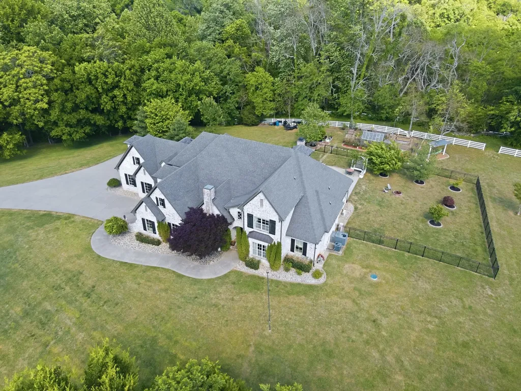 1159 Saddle Springs Drive Thompsons Station TN 37179