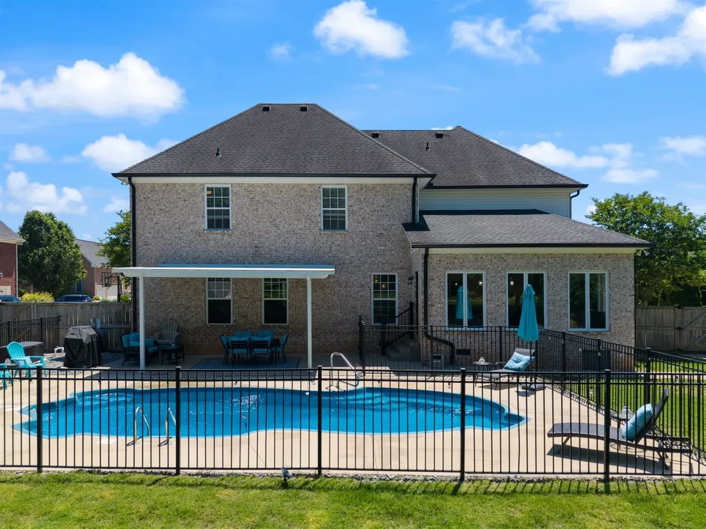 1135 Kacie Drive Pleasant View TN 37146