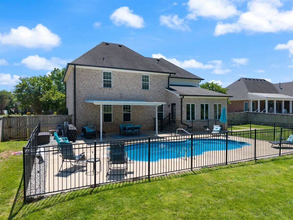 1135 Kacie Drive Pleasant View TN 37146