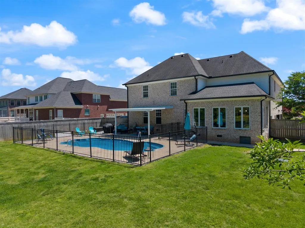 1135 Kacie Drive Pleasant View TN 37146