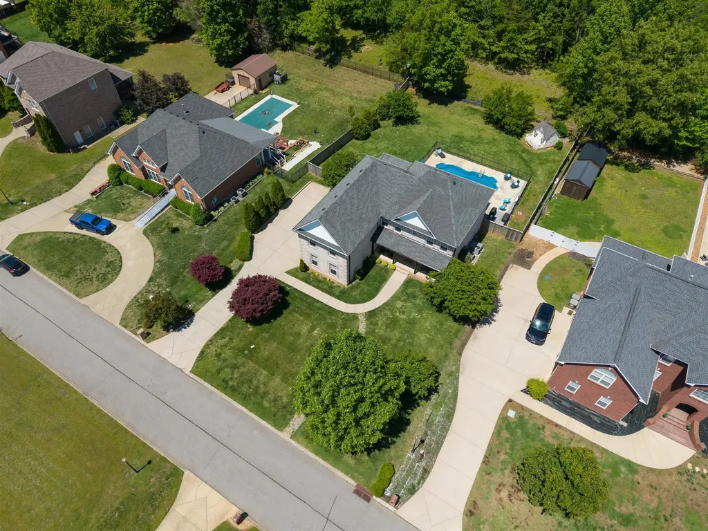1135 Kacie Drive Pleasant View TN 37146
