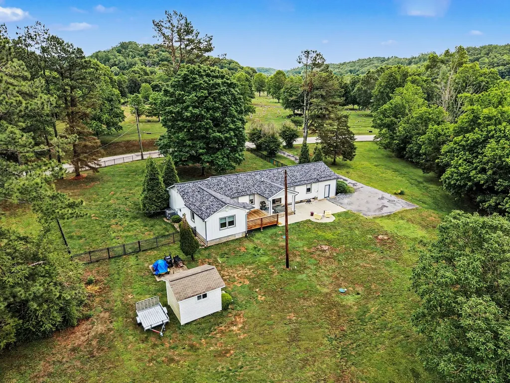 9610 S Harpeth Road Nashville TN 37221