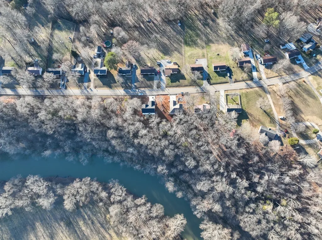 2125 Powell Road Clarksville TN 37043