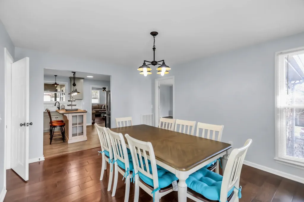 1917 Graceland Drive Goodlettsville TN 37072