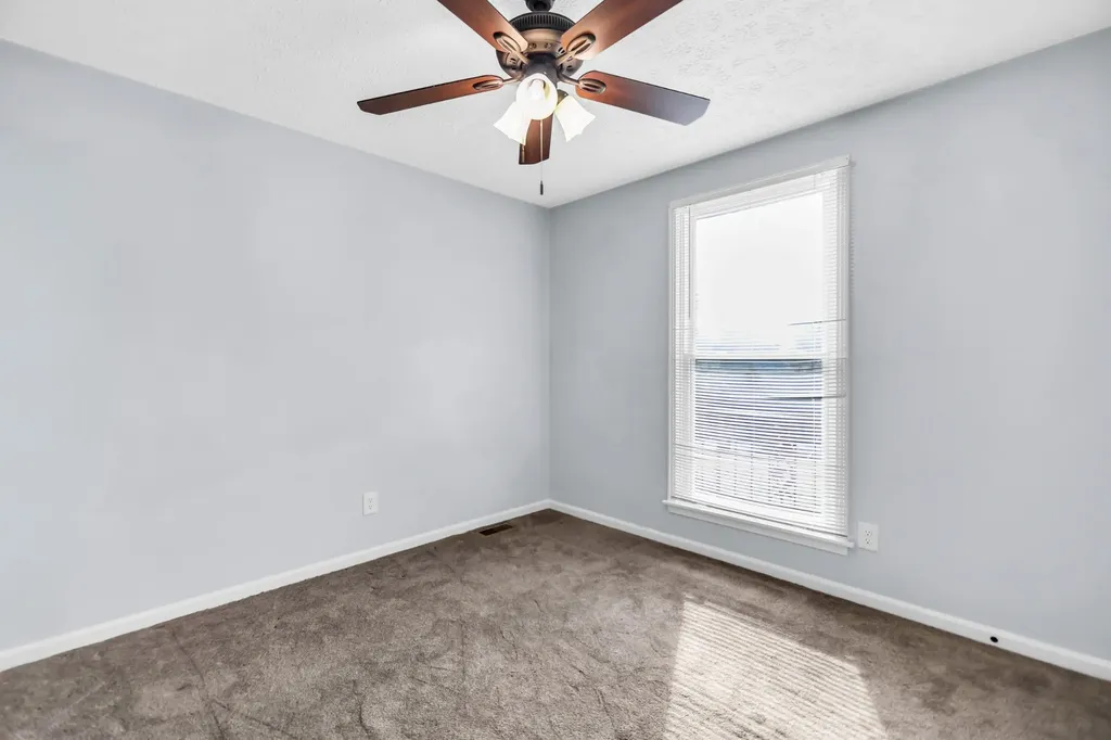 1917 Graceland Drive Goodlettsville TN 37072