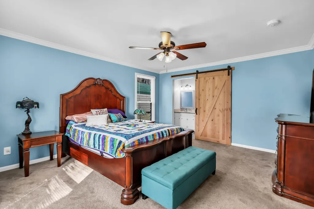 1917 Graceland Drive Goodlettsville TN 37072