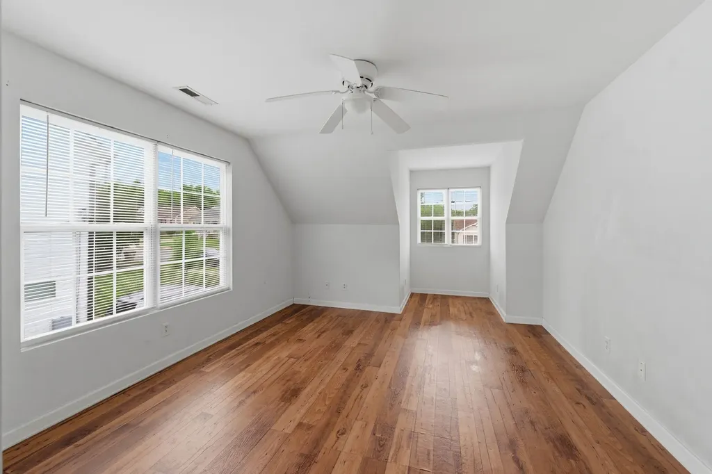 3329 Moorewood Drive Nashville TN 37207