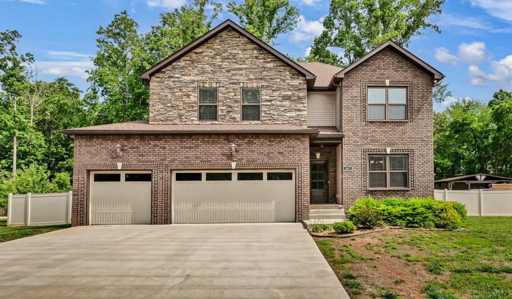 307 Hemp Court Clarksville TN 37042
