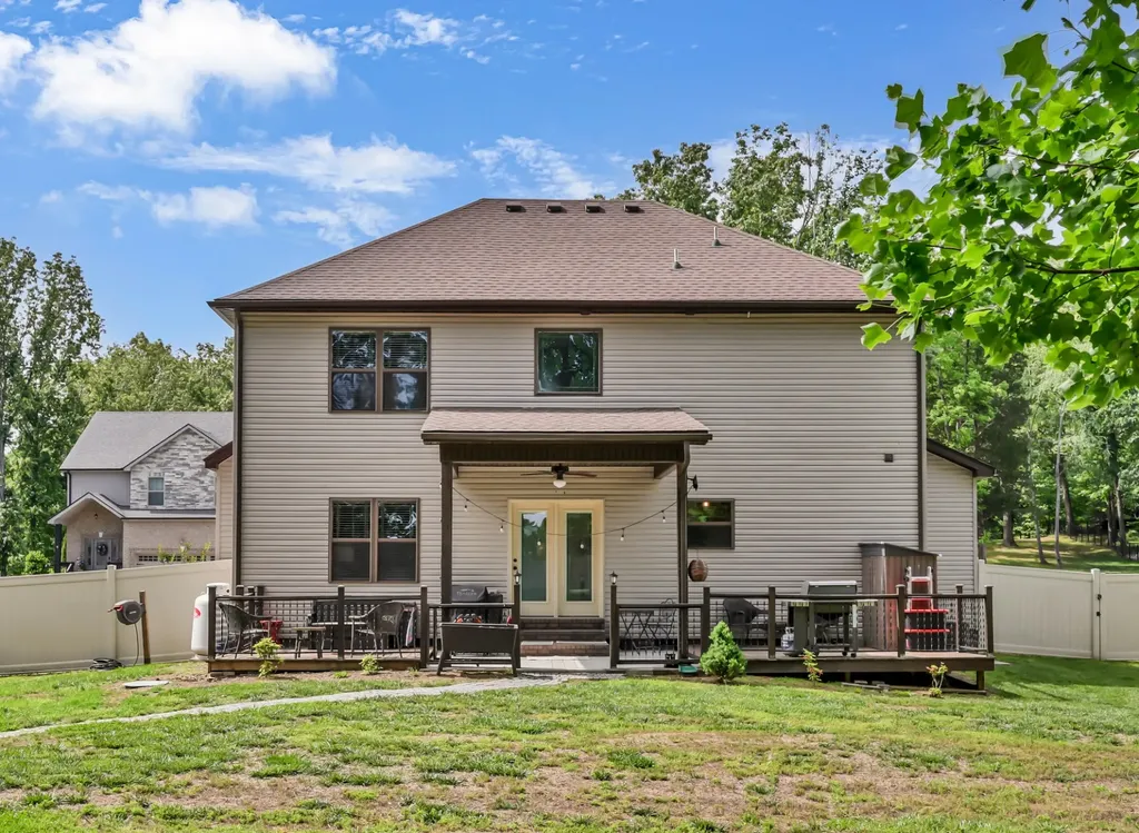 307 Hemp Court Clarksville TN 37042