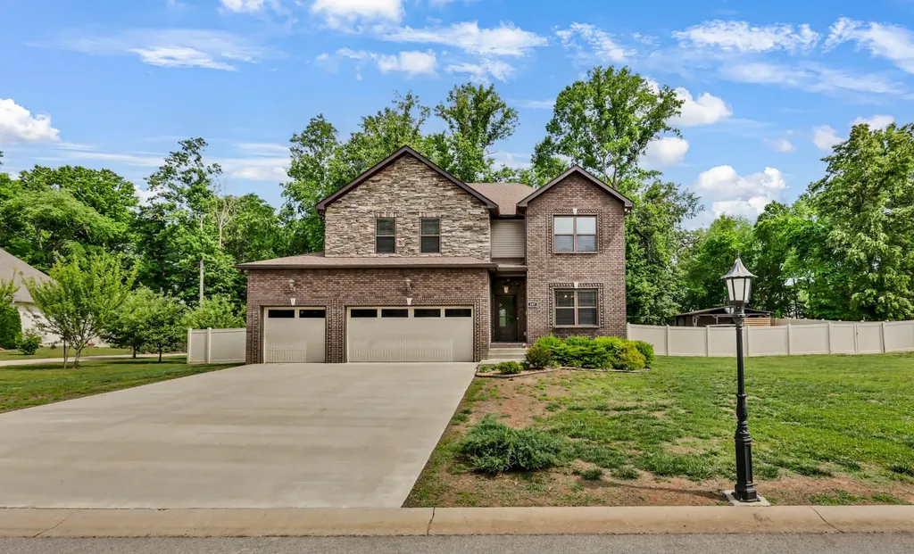 307 Hemp Court Clarksville TN 37042