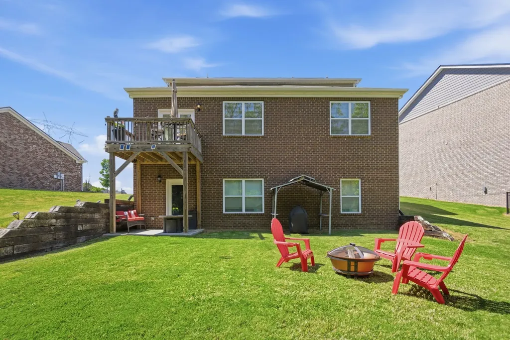 7005 Belmont Drive Spring Hill TN 37174