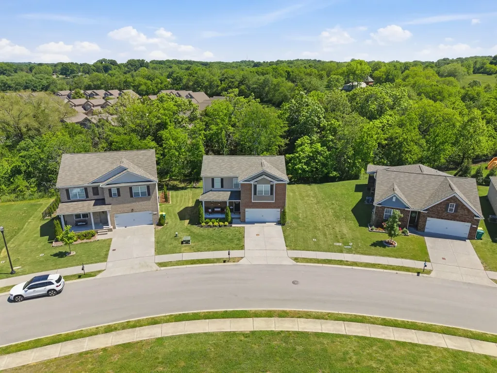 7005 Belmont Drive Spring Hill TN 37174