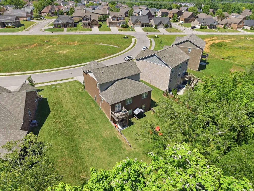7005 Belmont Drive Spring Hill TN 37174