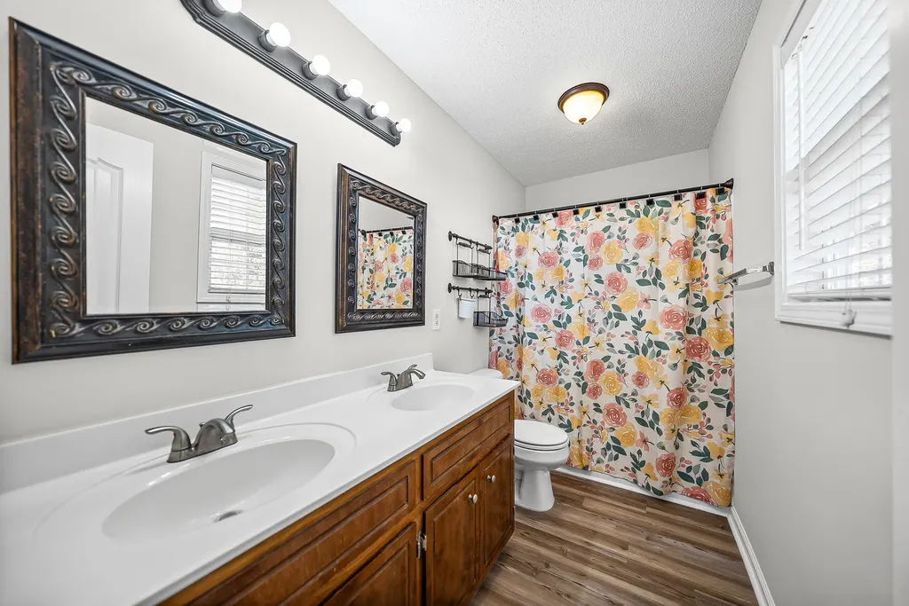 3789 Mcallister Drive Clarksville TN 37042