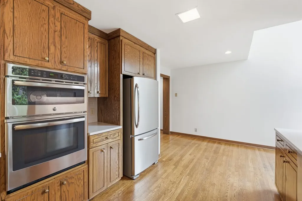 133 Hampton Place Nashville TN 37215