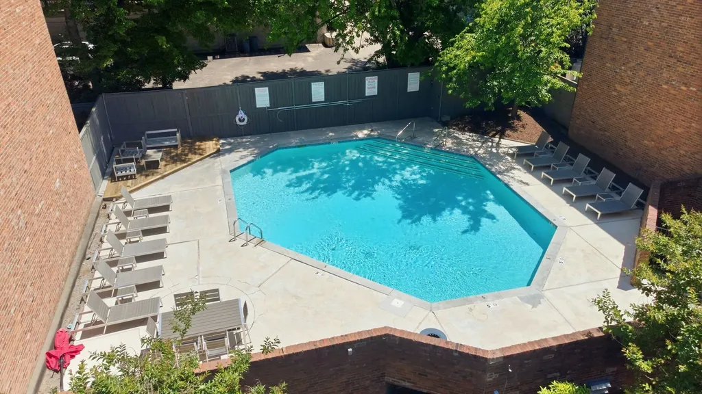 133 Hampton Place Nashville TN 37215