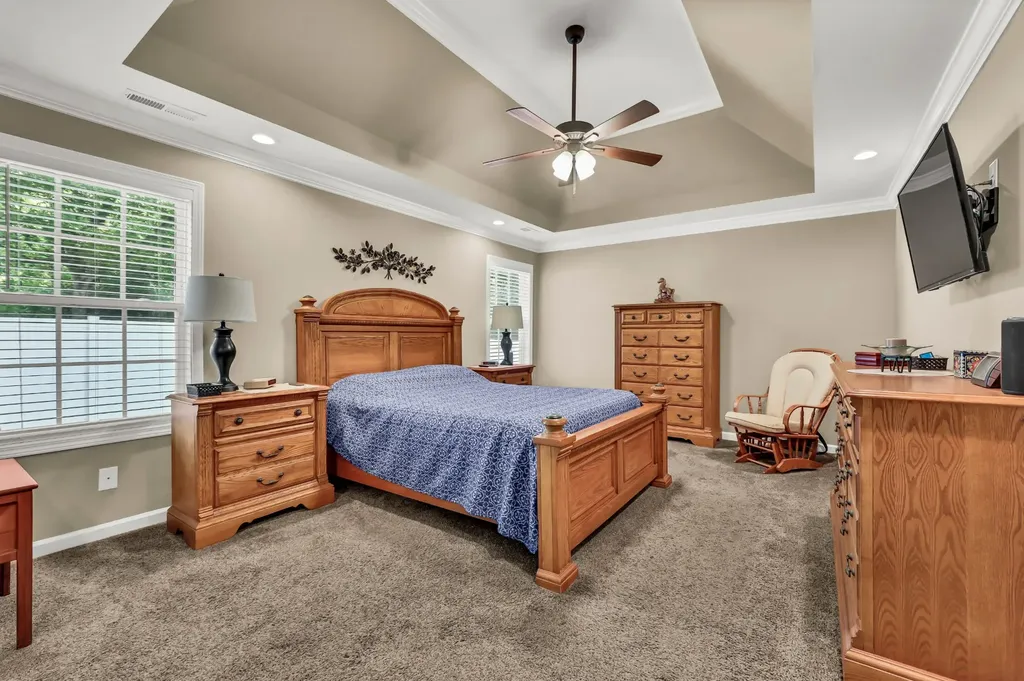 883 Terraceside Circle Clarksville TN 37040