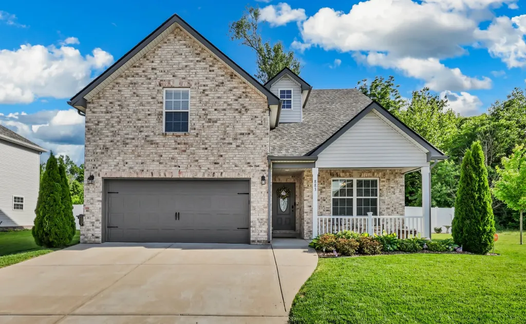 883 Terraceside Circle Clarksville TN 37040