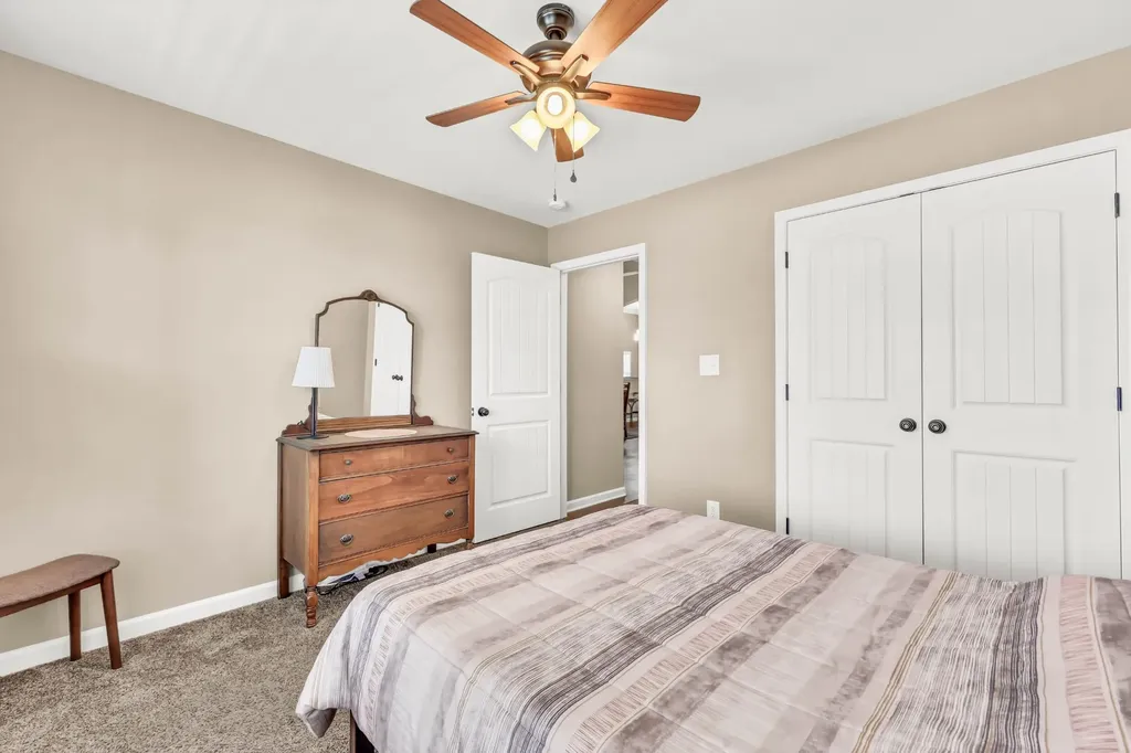 883 Terraceside Circle Clarksville TN 37040