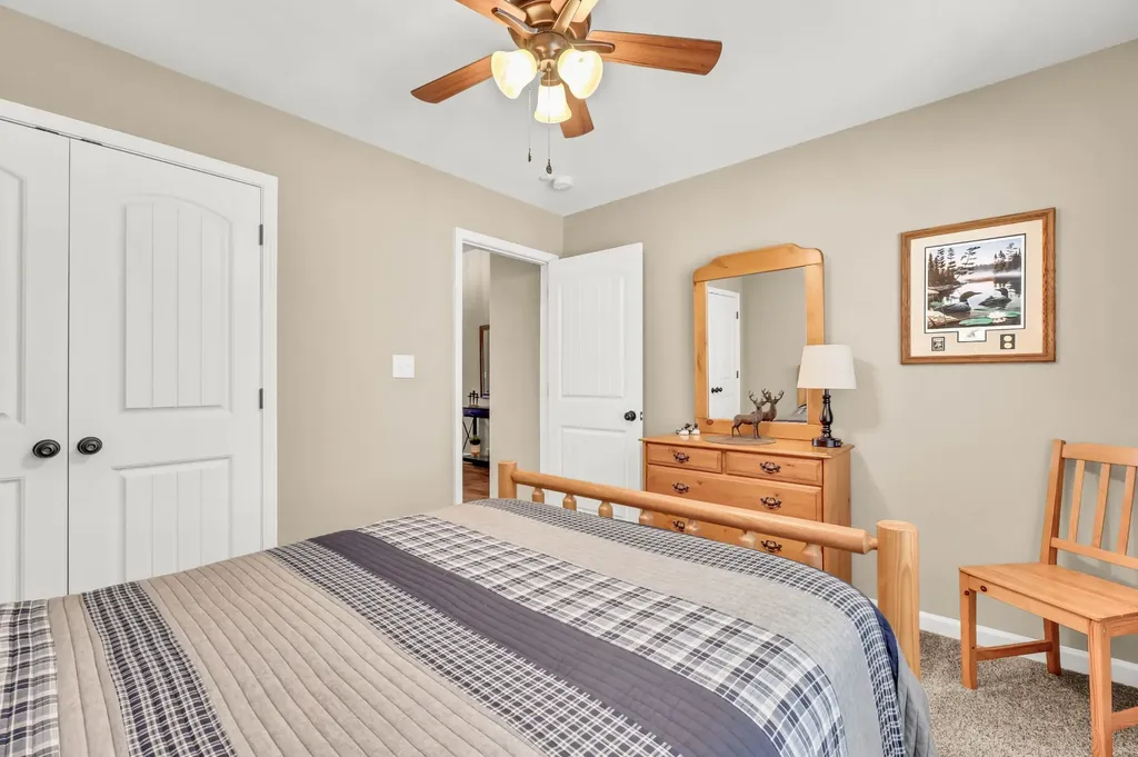883 Terraceside Circle Clarksville TN 37040