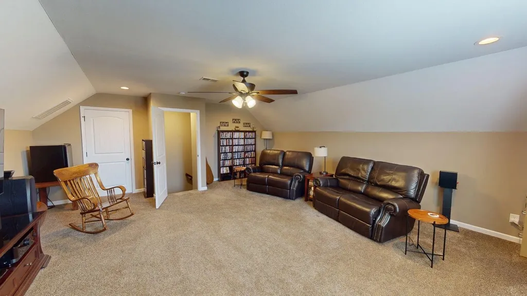 883 Terraceside Circle Clarksville TN 37040