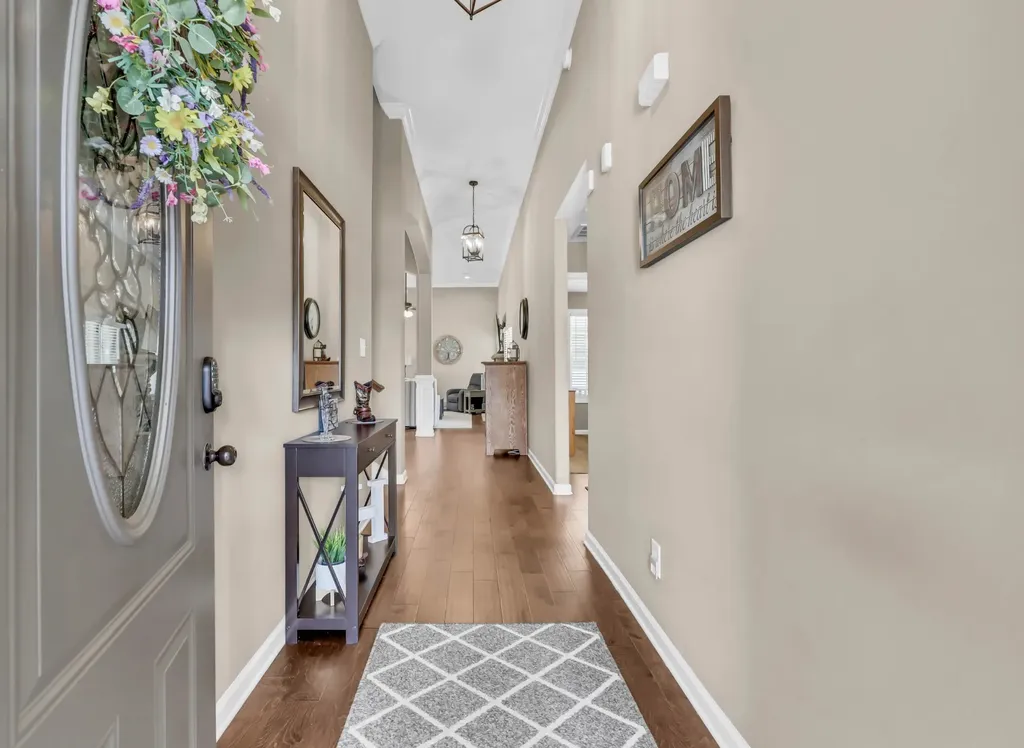 883 Terraceside Circle Clarksville TN 37040