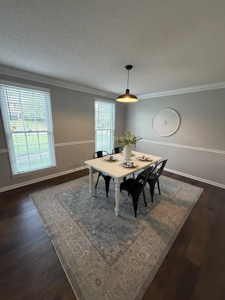 522 W Point Drive Clarksville TN 37043
