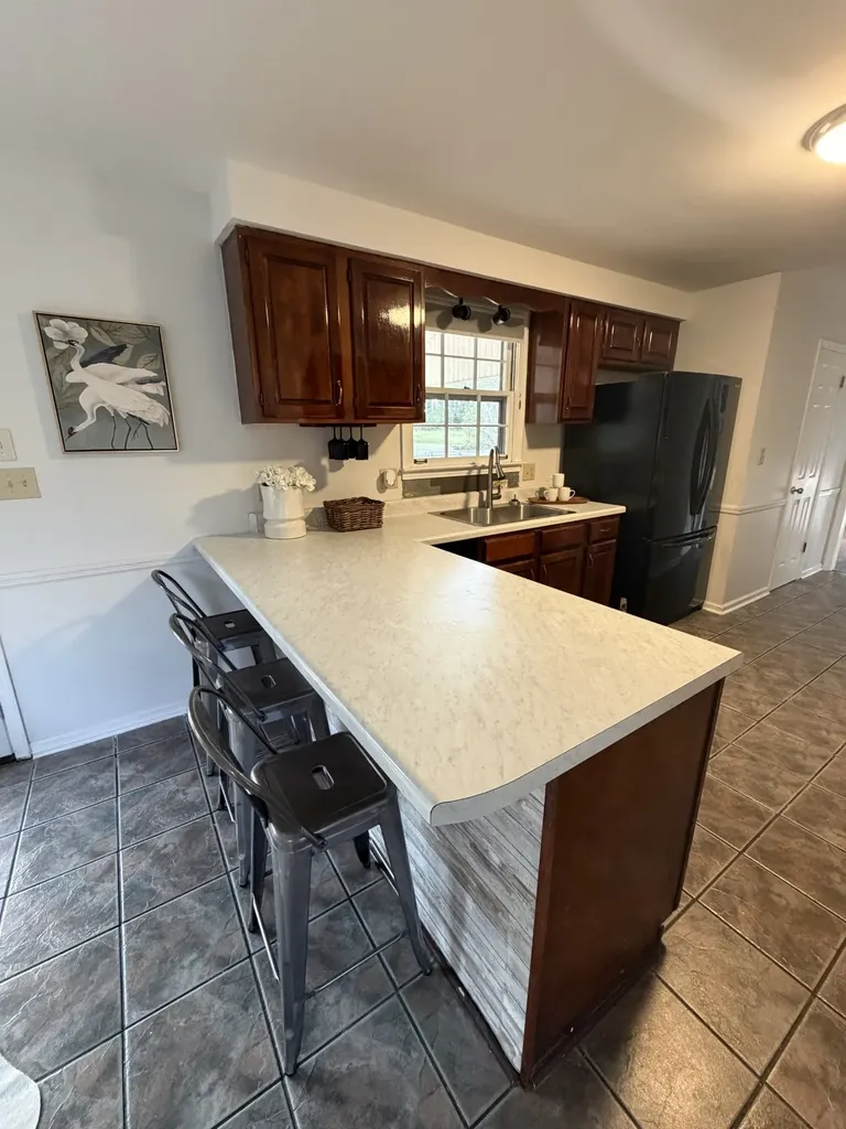 522 W Point Drive Clarksville TN 37043