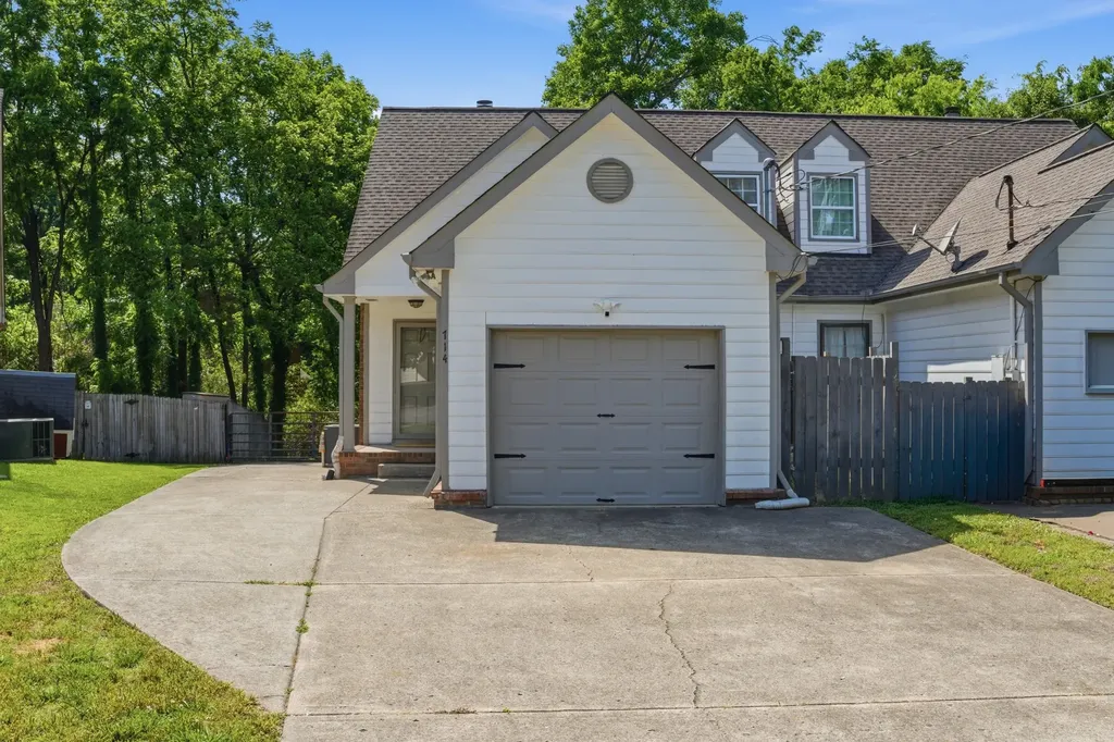 714 Ortega Road Nashville TN 37214