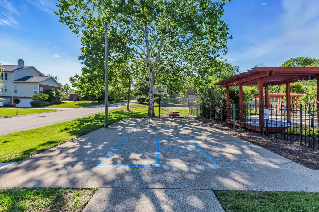 105 Cheyenne Trail Goodlettsville TN 37072