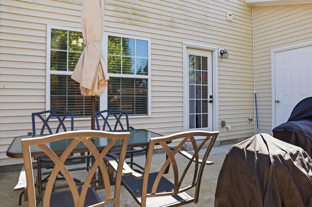 2451 New Holland Circle Murfreesboro TN 37128