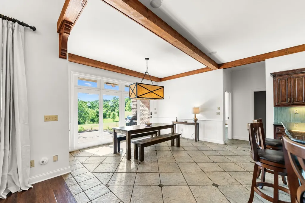 1357 Madison Creek Road Goodlettsville TN 37072
