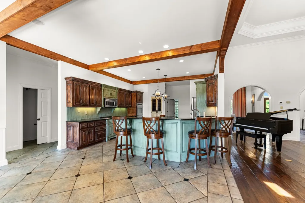 1357 Madison Creek Road Goodlettsville TN 37072