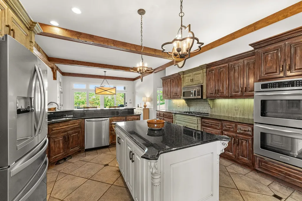 1357 Madison Creek Road Goodlettsville TN 37072