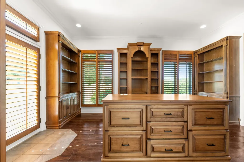 1357 Madison Creek Road Goodlettsville TN 37072