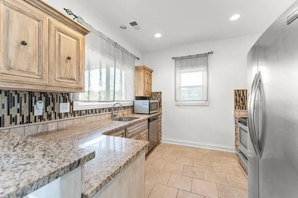 1357 Madison Creek Road Goodlettsville TN 37072
